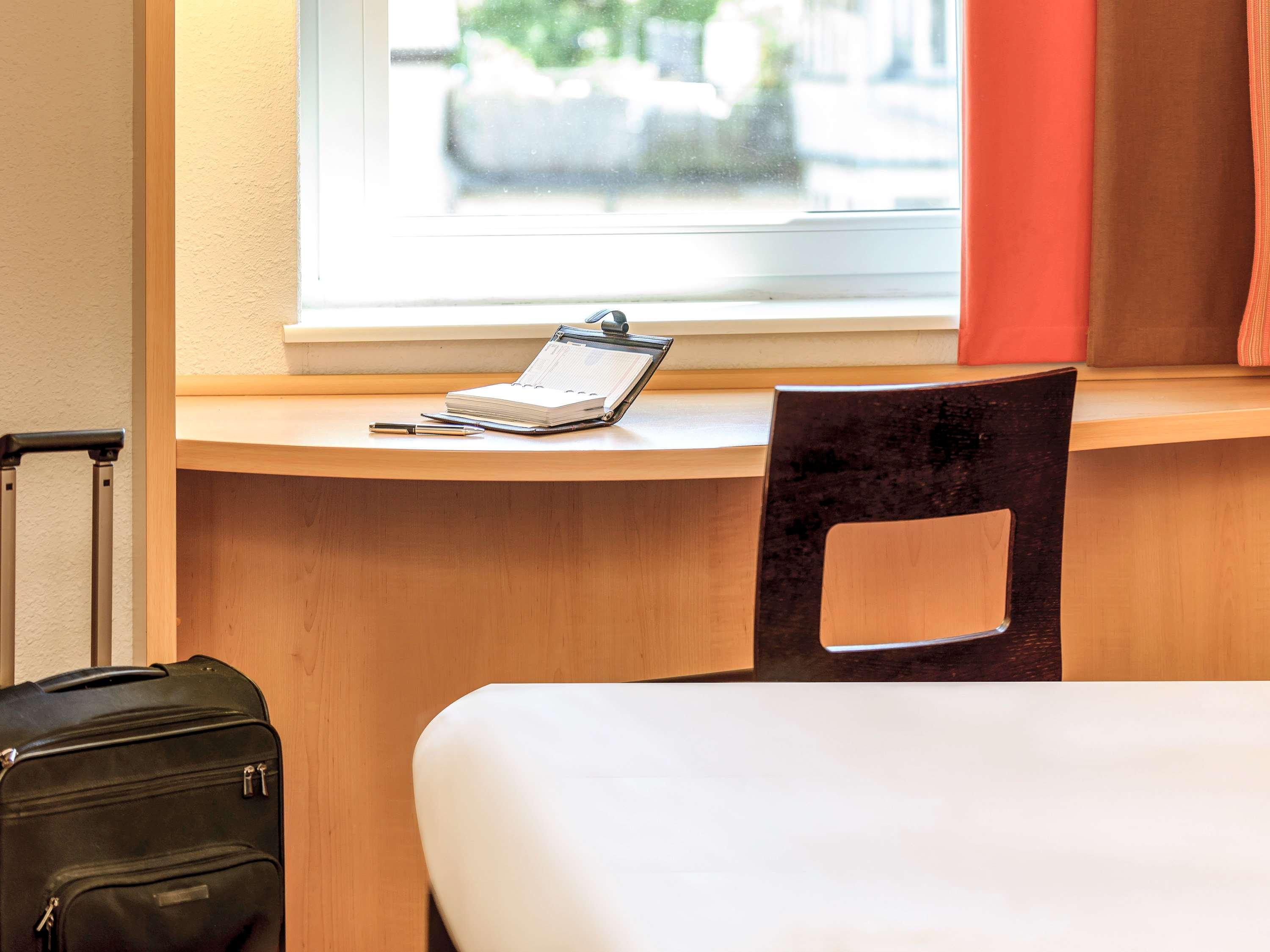 Ibis Konstanz Hotel Exterior foto